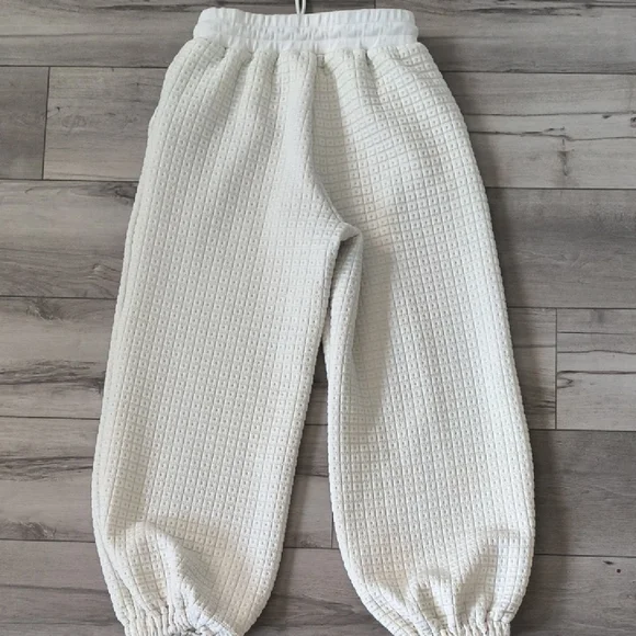 Entro Cream Textured Sweat Pants - Picture 6 of 7